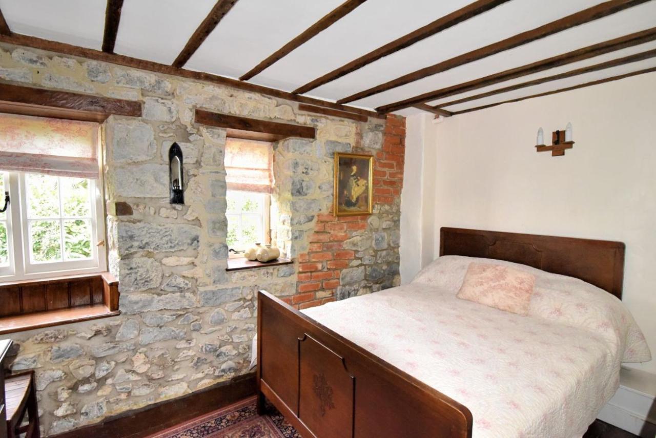 Lavender Cottage Лайм Риджис Екстериор снимка