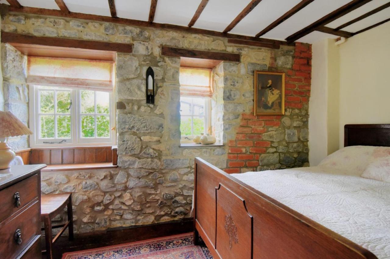 Lavender Cottage Лайм Риджис Екстериор снимка